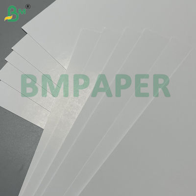 300g-330g Blauwe kern gladde duurzaamheid Eco-vriendelijk wit bekleed pokerpapier voor het maken van speelkaarten