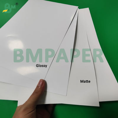 250 g/m² 300 g/m² digitaal gestreken glanzend mat kunstdrukpapier voor hotelmenu 315 x 455 mm