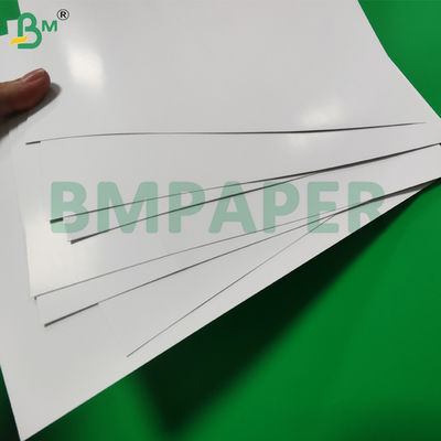 250 g/m² 300 g/m² digitaal gestreken glanzend mat kunstdrukpapier voor hotelmenu 315 x 455 mm