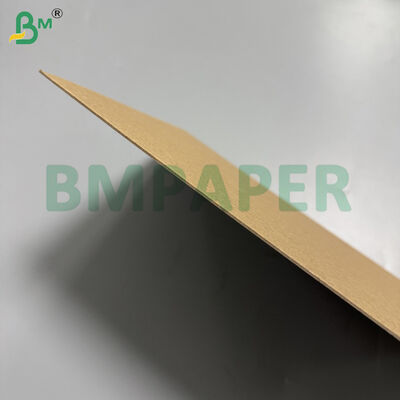 1700um Kraft Gelijmd Karton voor laag Pad 920 X 1050mm Glasvezelplaat 1650gsm