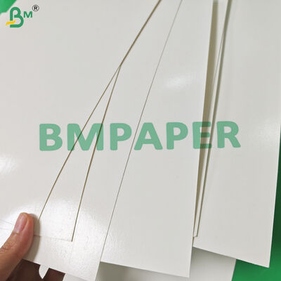 300 gm + 15 g PE bedekt wit lunchbox papier voor het verpakken van fastfood 400 x 500 mm