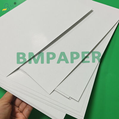 310 gm 330 gm Zwart kern TCG kartonnen papier voor het maken van speelkaarten A4