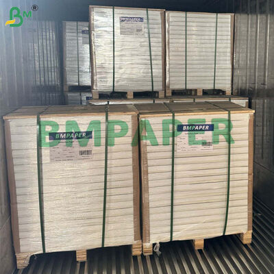 60gsm 65gsm 2 3 Lagen NCR Carbonless Papier voor Bon 57 x 87cm Zwarte Afbeeldingen